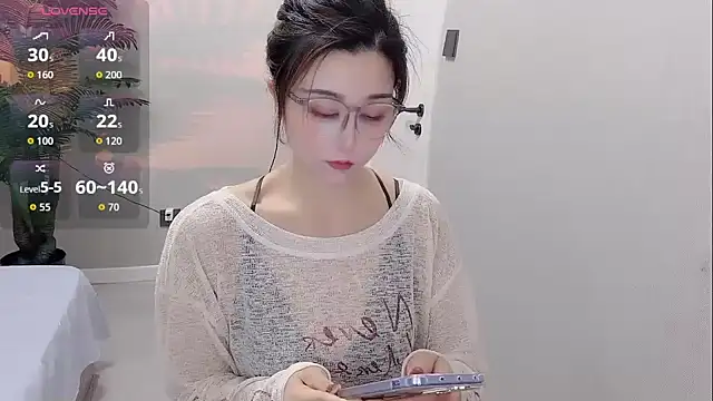 Yunxi- online show from May 20, 2:23 pm