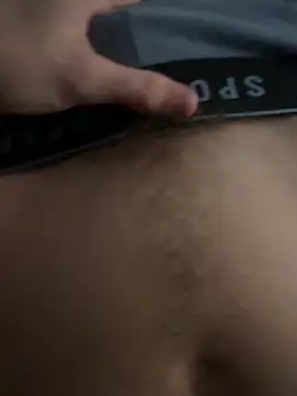 Snapshot of bitebiendure077 chatting on April 9, 5:18 pm bitebiendure077 online show from April 9, 5:18 pm