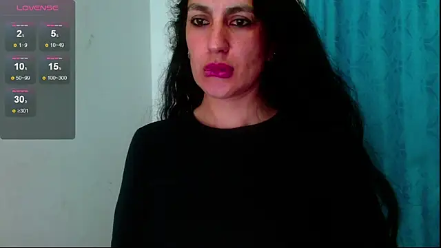 Snapshot of diosa_gil chatting on June 14, 2:24 am diosa gil online show from June 14, 2:24 am