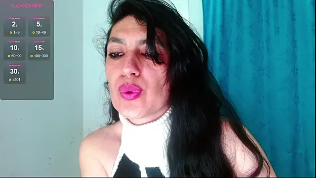 Snapshot of diosa_gil chatting on July 1, 12:45 am diosa gil online show from July 1, 12:45 am