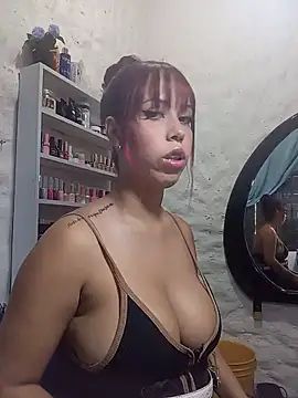 Snapshot of Samiragrey chatting on June 12, 3:55 pm Samiragrey online show from June 12, 3:55 pm