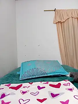 Snapshot of princess_Curves chatting on May 6, 9:09 pm princess Curves online show from May 6, 9:09 pm