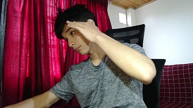 Snapshot of Marck-Pro chatting on June 29, 3:01 pm Marck-Pro online show from June 29, 3:01 pm