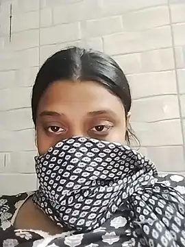 Snapshot of Cute_Kammna chatting on July 23, 9:07 am Cute Kammna online show from July 23, 9:07 am