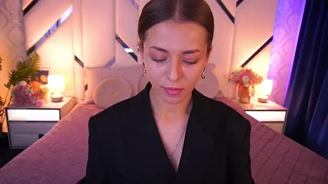 DoveLovee online show from April 30, 6:09 am