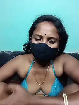 Snapshot of Sexy_Stranger_ chatting on May 16, 7:45 pm Sexy Stranger online show from May 16, 7:45 pm