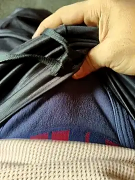 rahul2222 online show from April 12, 5:34 am