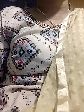 Snapshot of Monika_telugu_queen chatting on April 29, 6:47 pm Monika telugu queen online show from April 29, 6:47 pm