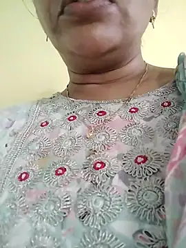 Snapshot of Monika_telugu_queen chatting on July 2, 8:20 am Monika telugu queen online show from July 2, 8:20 am
