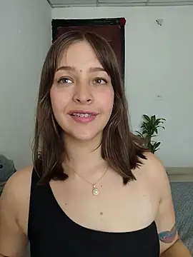 Mari Rouse online show from May 5, 3:31 pm