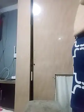 SweetBelly1 online show from April 30, 4:46 pm