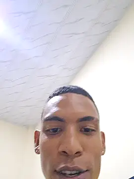 Snapshot of MarcosVIPCONTROL chatting on July 3, 7:15 am MarcosVIPCONTROL online show from July 3, 7:15 am