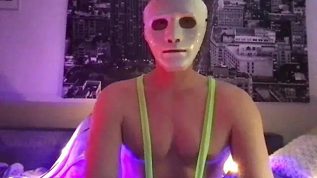 lucky alfie hng online show from April 12, 6:46 pm