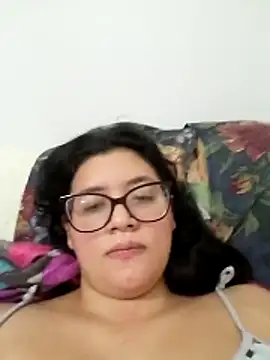 dhalia-rose89 online show from April 11, 7:29 pm