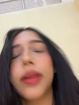 Snapshot of milakitti chatting on May 3, 12:38 am milakitti online show from May 3, 12:38 am