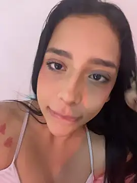 Snapshot of milakitti chatting on May 14, 7:53 pm milakitti online show from May 14, 7:53 pm