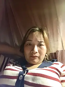 Snapshot of -Hanchu- chatting on April 12, 3:17 pm -Hanchu- online show from April 12, 3:17 pm