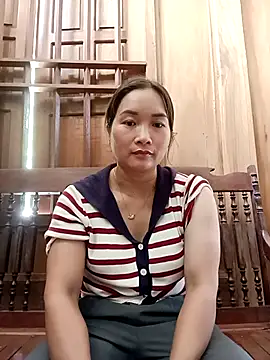 Snapshot of -Hanchu- chatting on August 5, 6:05 am -Hanchu- online show from August 5, 6:05 am
