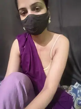 Snapshot of sexy_bhabhii chatting on May 29, 3:04 am sexy bhabhii online show from May 29, 3:04 am