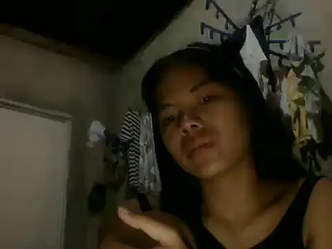 trixiavia online show from April 13, 3:17 pm