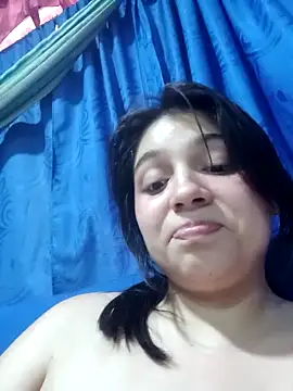 Snapshot of rosemilkbobs chatting on April 15, 7:58 pm rosemilkbobs online show from April 15, 7:58 pm