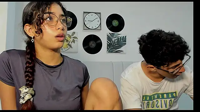 Snapshot of alanandtifany chatting on May 21, 7:54 pm alanandtifany online show from May 21, 7:54 pm