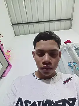 curious straight guy online show from May 17, 6:59 pm
