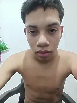 curious straight guy online show from May 28, 6:05 pm