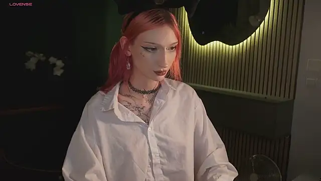 vamp ray online show from July 11, 8:55 pm