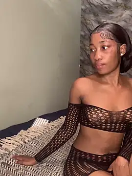 Snapshot of Petite_BUNNYWORXXX chatting on April 16, 9:04 pm Petite BUNNYWORXXX online show from April 16, 9:04 pm