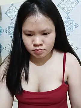 Snapshot of Seraphinahh chatting on June 15, 1:46 pm Seraphinahh online show from June 15, 1:46 pm
