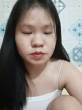 Snapshot of Seraphinahh chatting on June 25, 3:05 pm Seraphinahh online show from June 25, 3:05 pm