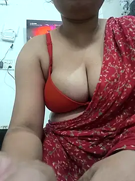 Snapshot of Nelam11 chatting on April 23, 4:42 pm Nelam11 online show from April 23, 4:42 pm