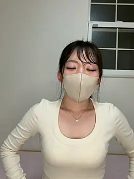 Snapshot of seira6666 chatting on April 14, 12:55 pm seira6666 online show from April 14, 12:55 pm