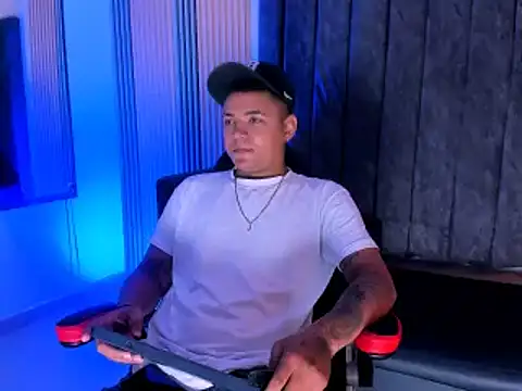 Dante  jons online show from May 4, 9:05 am