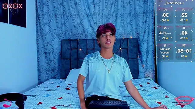 IhanKing online show from July 10, 7:49 pm
