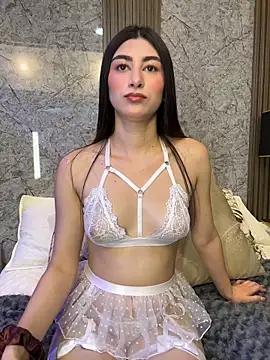 Snapshot of evelyn_hills chatting on April 26, 2:04 pm evelyn hills online show from April 26, 2:04 pm