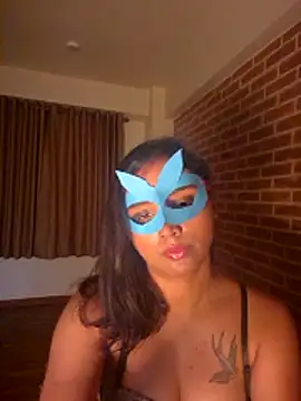 jellyyynspicyyy online show from April 15, 2:02 pm