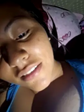 AishaYeleth online show from May 11, 4:51 am