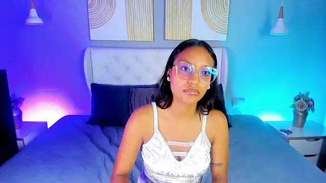 Snapshot of miel_ambar chatting on April 16, 2:07 pm miel ambar online show from April 16, 2:07 pm