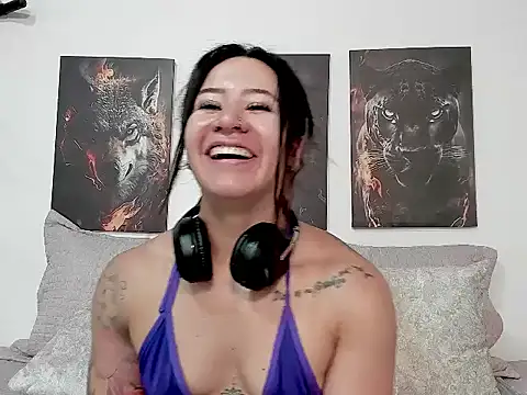 AngelMartinss online show from April 29, 5:30 pm