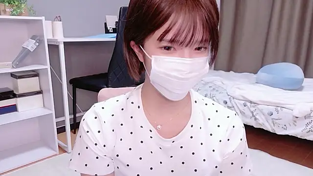Snapshot of Saki_official chatting on June 15, 4:36 am Saki official online show from June 15, 4:36 am