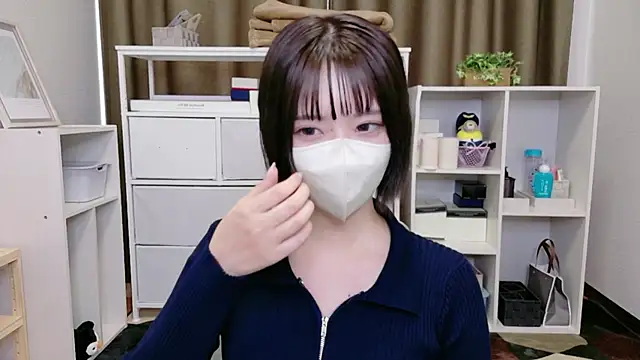 Snapshot of Saki_official chatting on August 3, 5:50 am Saki official online show from August 3, 5:50 am