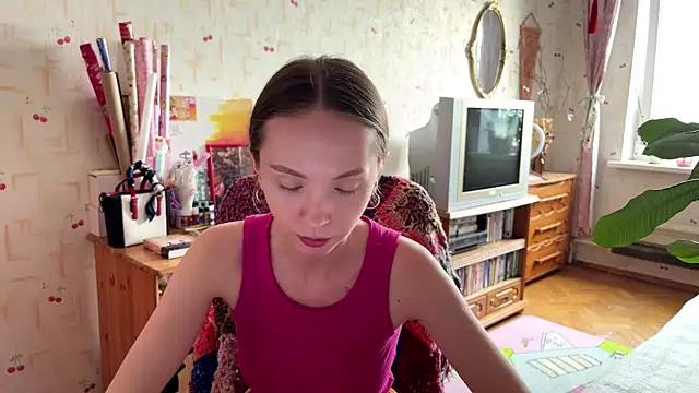 AdriannaBill online show from June 10, 3:00 pm