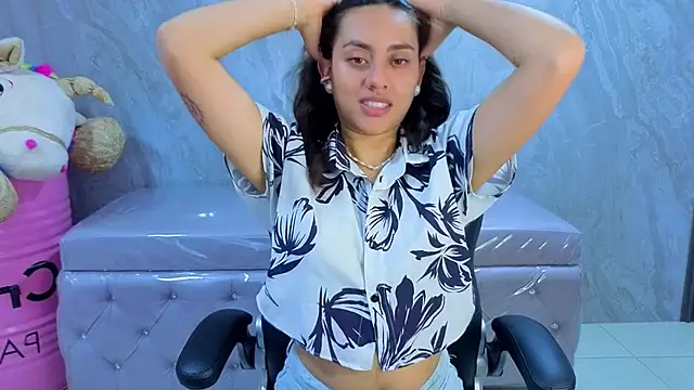 grecia soler a online show from June 24, 12:48 pm