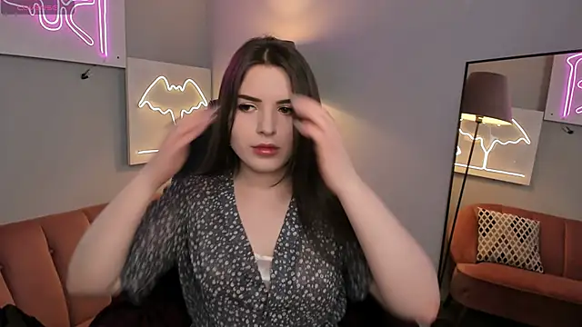 AliceLiador  online show from May 24, 2:33 pm
