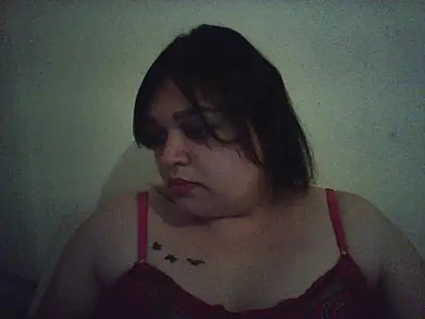 lylov online show from April 15, 10:33 am