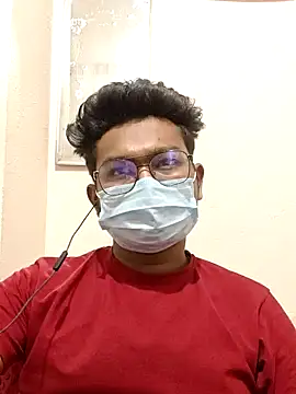 Snapshot of hot_boy995 chatting on April 16, 4:19 pm hot boy995 online show from April 16, 4:19 pm