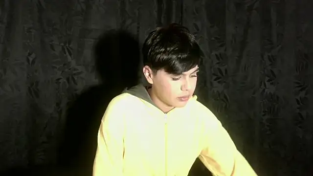 Felipe Kold online show from May 7, 1:33 am