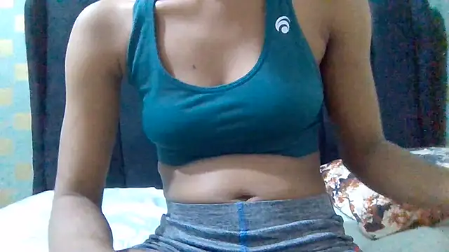 Snapshot of Tessy- chatting on June 29, 12:39 am Tessy- online show from June 29, 12:39 am